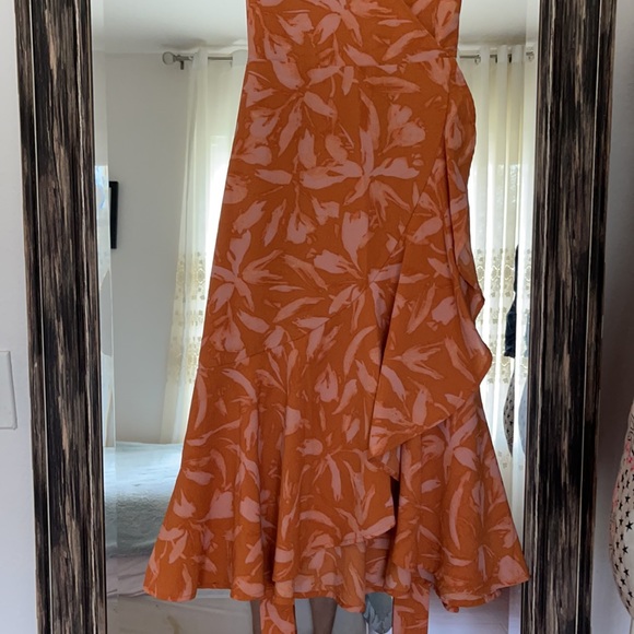 a. New day. Size XS. Collor floral tan & orang - Picture 4 of 7